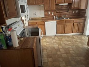 5756 S 6th Avenue , Fort Worth Texas 76134