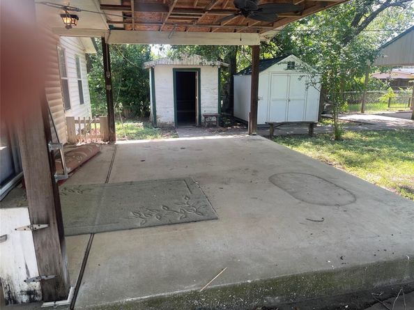 5756 S 6th Avenue , Fort Worth Texas 76134