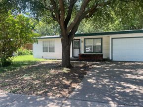5756 S 6th Avenue , Fort Worth Texas 76134