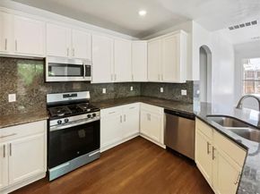 1815  Hollow Creek Court , Garland Texas 75040