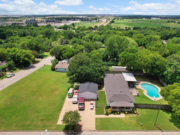 5912  Forest Hill Drive , Forest Hill Texas 76119