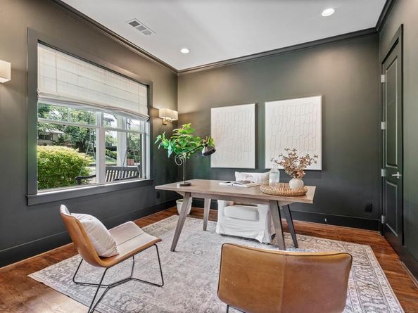 7841  Blackbird Lane , Dallas Texas 75238