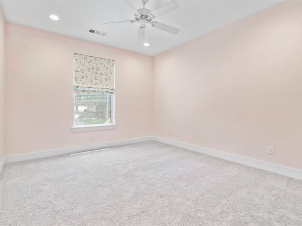 7841  Blackbird Lane , Dallas Texas 75238