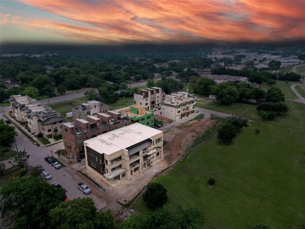 404  Vista Buena Trail , Fort Worth Texas 76111