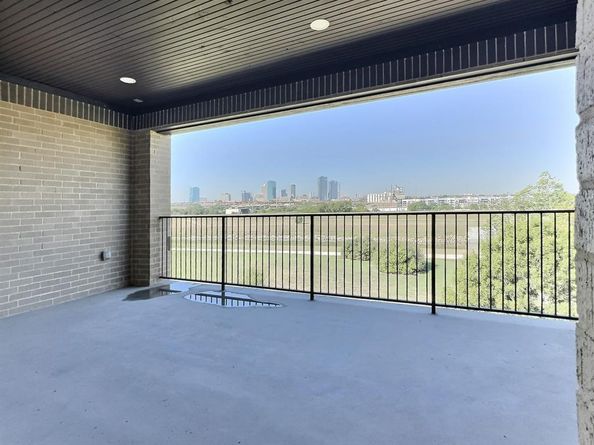 404  Vista Buena Trail , Fort Worth Texas 76111