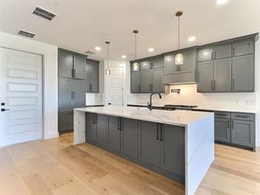 404  Vista Buena Trail , Fort Worth Texas 76111