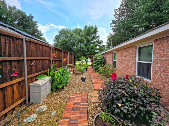 1415  Park Palisades Drive , Corinth Texas 76210