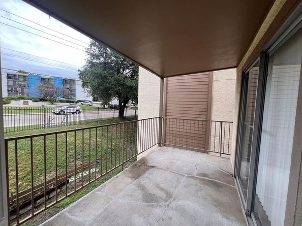 6050  Melody Lane  209, Dallas Texas 75231
