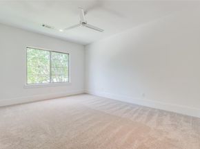 400  Cristler Avenue , Dallas Texas 75223