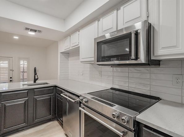 3635  Garden Brook Drive  1200, Farmers Branch Texas 75234
