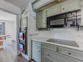 4612  Applewood Road , Fort Worth Texas 76133