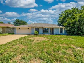 4612  Applewood Road , Fort Worth Texas 76133