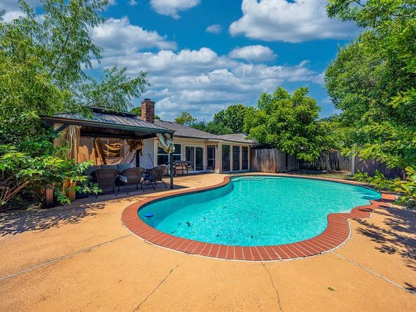 4612  Applewood Road , Fort Worth Texas 76133