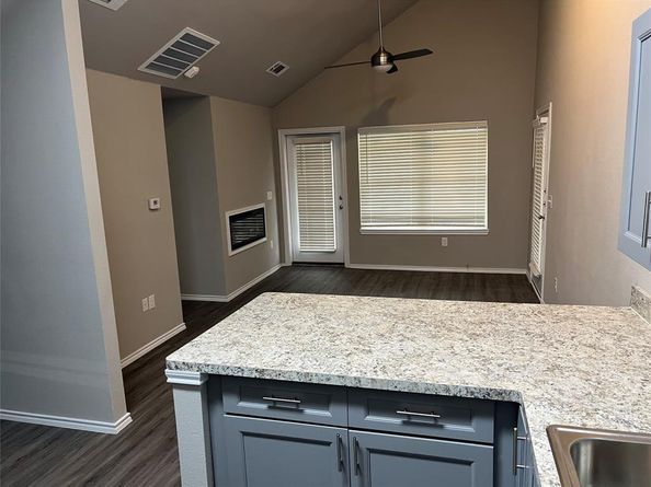 6108  Abrams Road  225, Dallas Texas 75231
