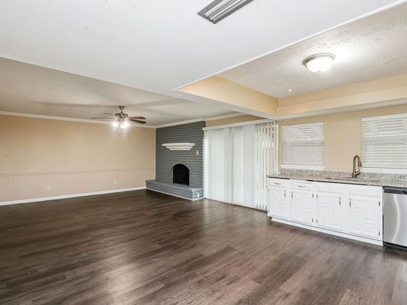 3042  Ravine Trail , Carrollton Texas 75007