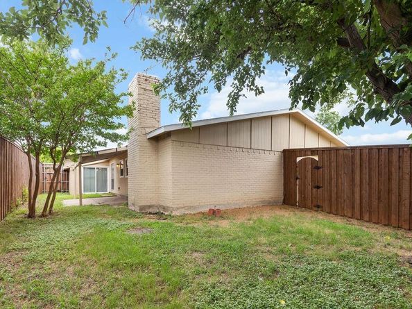 3042  Ravine Trail , Carrollton Texas 75007
