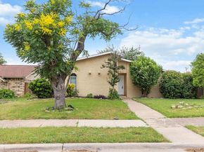 3042  Ravine Trail , Carrollton Texas 75007