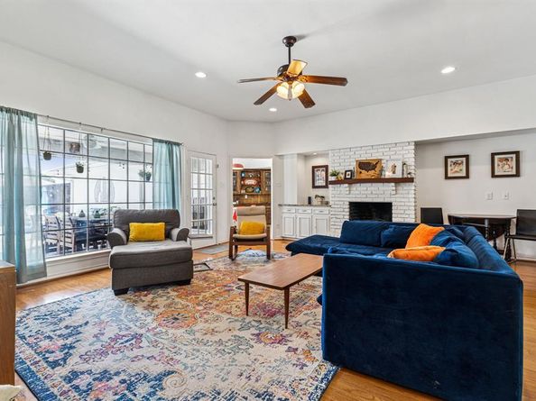 2302  Golden Willow Lane , Richardson Texas 75082