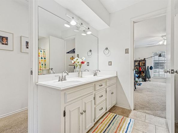 2302  Golden Willow Lane , Richardson Texas 75082