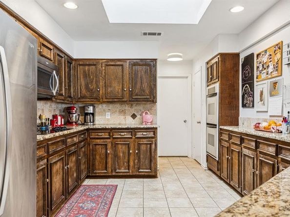2302  Golden Willow Lane , Richardson Texas 75082