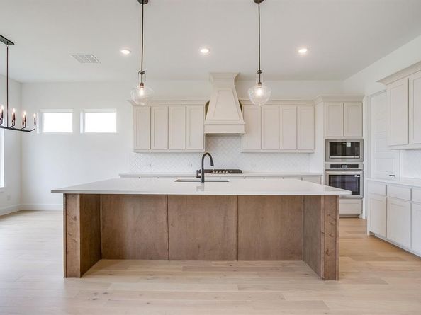 7253  Wayward Wind Drive , Fort Worth Texas 76179