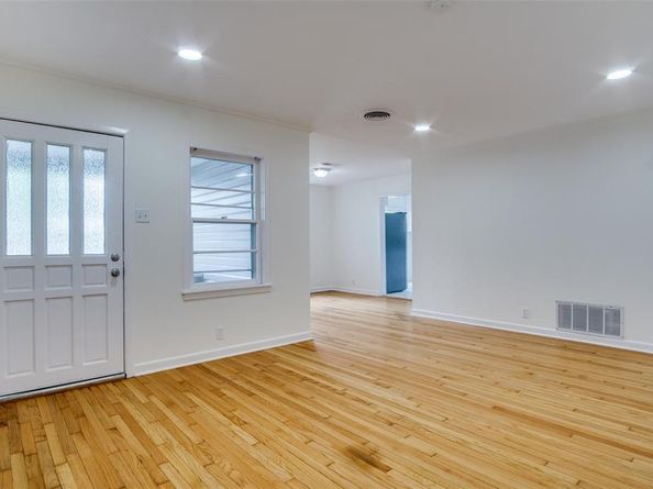 5861  Coleman Street , Westworth Village Texas 76114