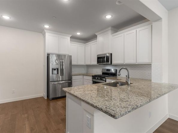3917  Crown Avenue , McKinney Texas 75070