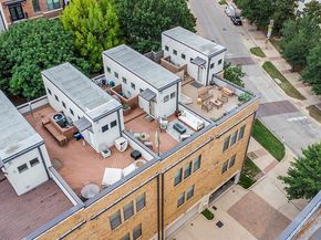 724 E Bluff Street , Fort Worth Texas 76102