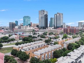724 E Bluff Street , Fort Worth Texas 76102