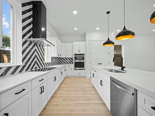 2150  Oak Haven Court , Garland Texas 75044