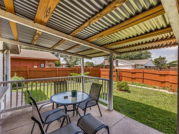 3105  Eastpark Drive , Garland Texas 75044