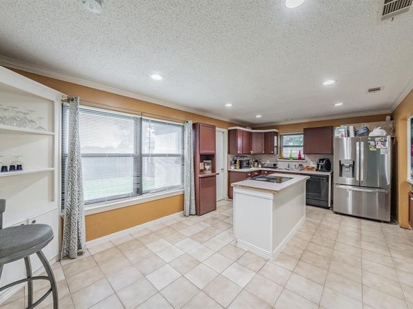 713  Keystone Street , Mesquite Texas 75149