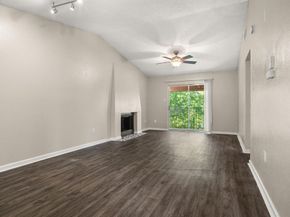 6050  Melody Lane  341, Dallas Texas 75231