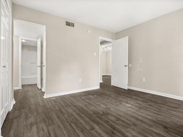 6050  Melody Lane  341, Dallas Texas 75231