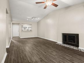 6050  Melody Lane  341, Dallas Texas 75231