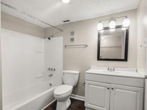 6050  Melody Lane  341, Dallas Texas 75231