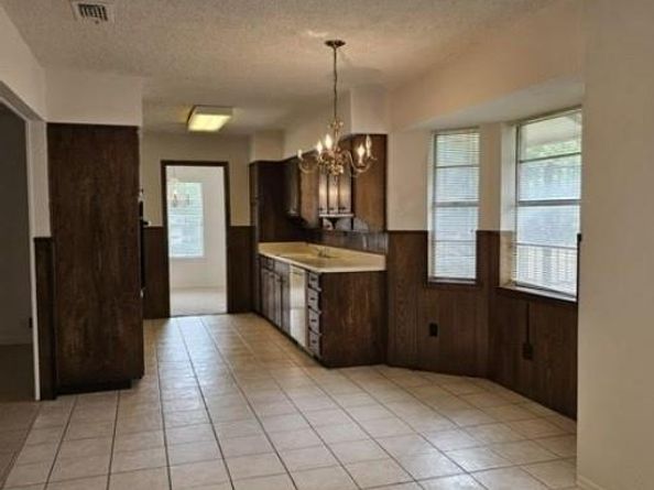 1601  Meadow Lane Terrace , Fort Worth Texas 76112