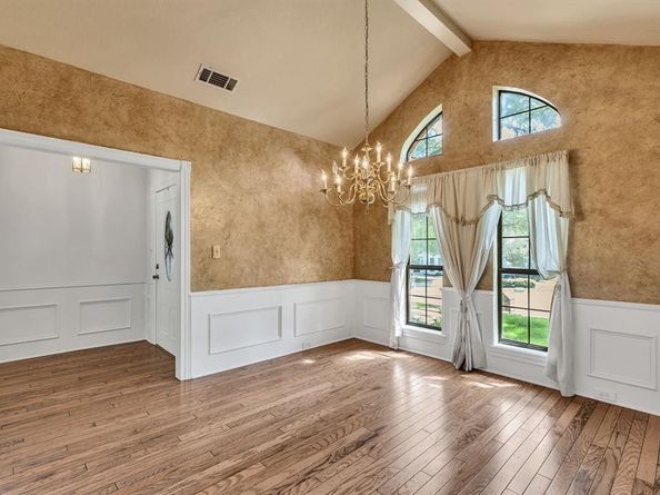 1675  SHORES Boulevard , Rockwall Texas 75087