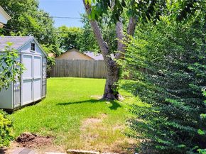 1718  Gentle Wind Drive , Arlington Texas 76018