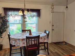 1718  Gentle Wind Drive , Arlington Texas 76018