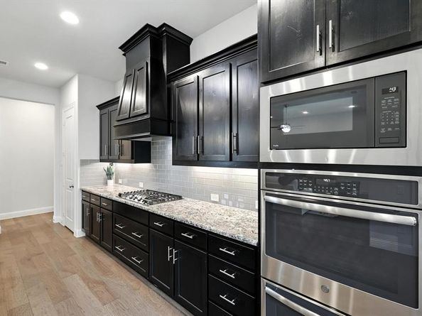 4116  Petrus Boulevard , Colleyville Texas 76034