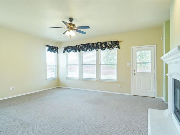 8000  Joshua Tree Court , Arlington Texas 76002