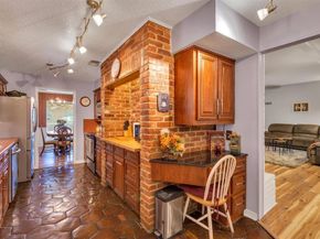 5125  Ashbrook Road , Dallas Texas 75227