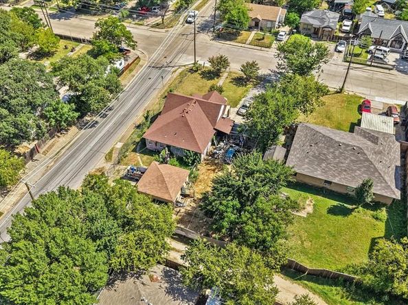 7225  Mohawk Drive , Dallas Texas 75235