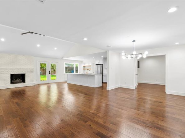 3764  Waldorf Drive , Dallas Texas 75229