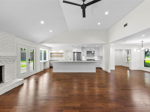 3764  Waldorf Drive , Dallas Texas 75229