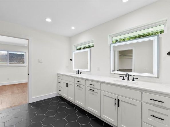 3764  Waldorf Drive , Dallas Texas 75229