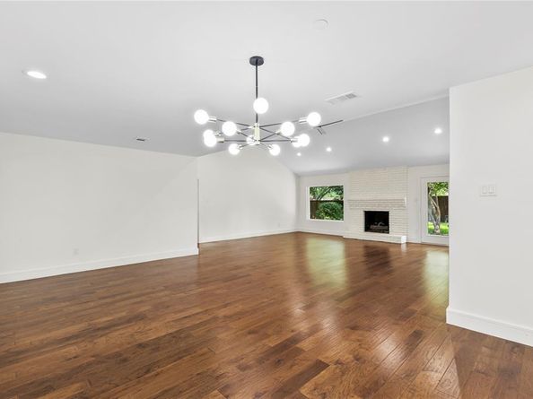 3764  Waldorf Drive , Dallas Texas 75229