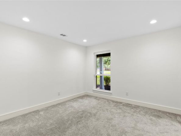 3764  Waldorf Drive , Dallas Texas 75229