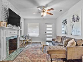 4040  Carolyn Road , Fort Worth Texas 76109